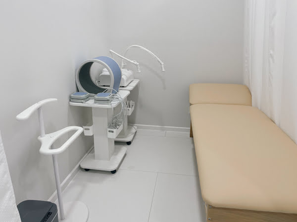 Всего «Тиара-Медикал» было оборудовано кабинетов по более чем 15 направлениям медицины и диагностики